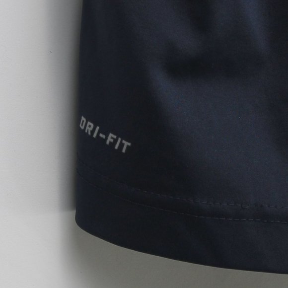NIKE Dri-Fit Big Kids T-Shirt Size S Navy Blue Vented Shoulder & Sides - Picture 7 of 10